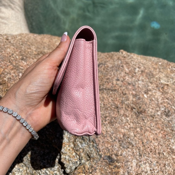 Chanel cigarette wallet case - Picture 3 of 13